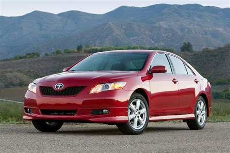 2009 Toyota Camry Le - news, reviews, msrp, ratings with amazing images