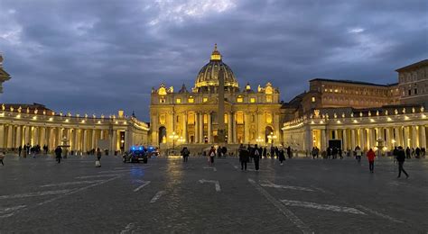 Happy Catholic*: St. Peter's Basilica at Night