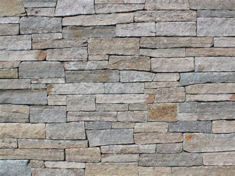 Colonial Tan Ledge | Thin stone veneer, Stone veneer, Stone veneer exterior