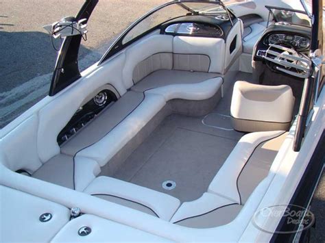 Dinghy Guide: Pontoon boat interior kit