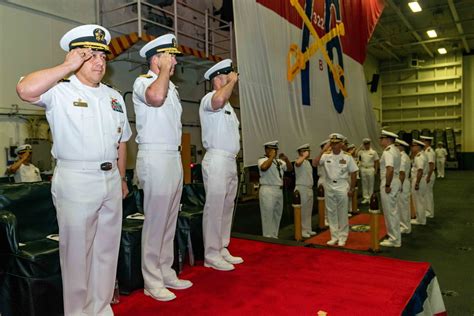 USS Ronald Reagan conducts Change of Command at Sea > Commander, U.S ...