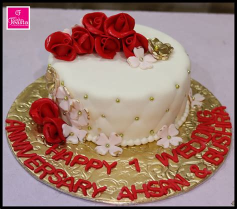 Red Flowers Anniversary Cake - anniversary cake - cake feasta