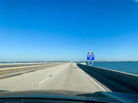 Take a LONG Drive on the Lake Pontchartrain Causeway - Travel on the Reg