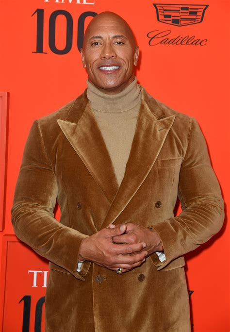 Dwayne 'The Rock' Johnson looks handsome on the red carpet at the 2019 ...