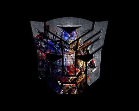 Optimus Prime vs Megatron Wallpaper - WallpaperSafari