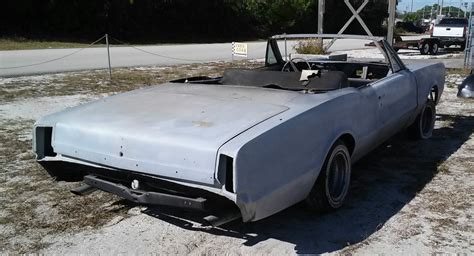 1966 Oldsmobile Cutlass Convertible Project Car - Classic Oldsmobile Cutlass 1966 for sale