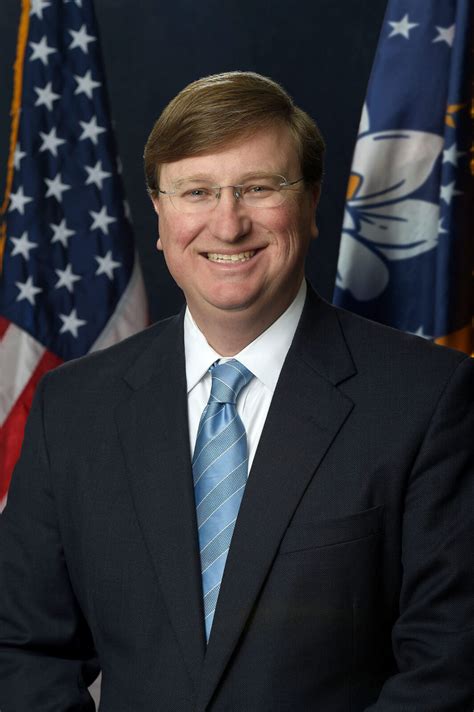 Mississippi-Governor-Tate-Reeves-Official-Portrait-new-flag-HIGH ...