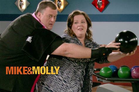 CBS Pulls Tornado-Themed ‘Mike & Molly’ Season Finale