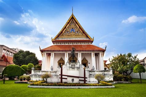 Il Museo Nazionale, Bangkok, Tailandia. Fotografia Editoriale ...