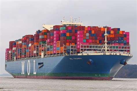 MOL TRIUMPH, Container Ship - Details and current position - IMO 9769271 - VesselFinder