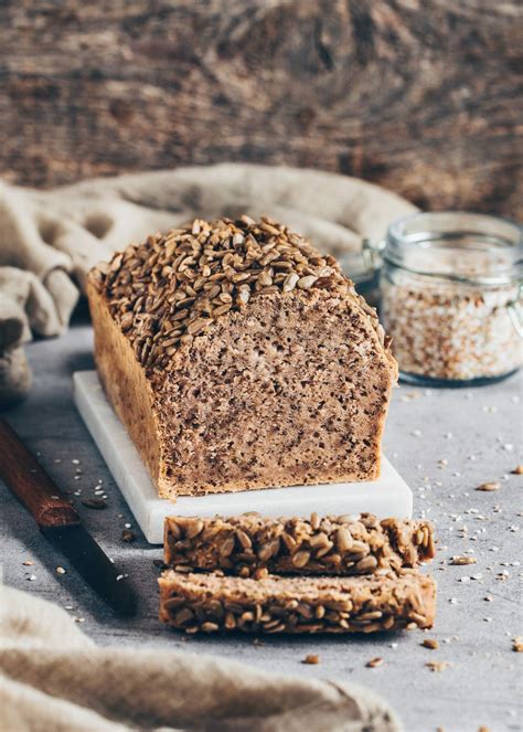 Buckwheat Chia Bread | Easy, Gluten-free, No-Knead - Bianca Zapatka ...