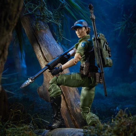 Hasbro G.I. Joe Classified Series Lady Jaye 6-in Action Figure