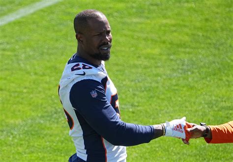 Denver Broncos LB Von Miller: Best & Worst-Case Scenarios for 2021 ...