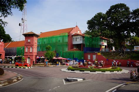 Travel Guide: Malacca, Malaysia - Modern Practicality