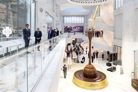 Lindt Home of Chocolate holds grand opening, unveils spectacular fountain