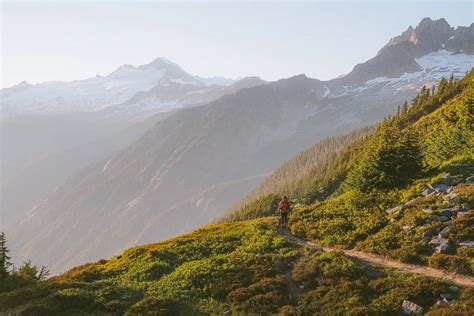 The Best Hikes In North Cascades National Park - The Wandering Queen