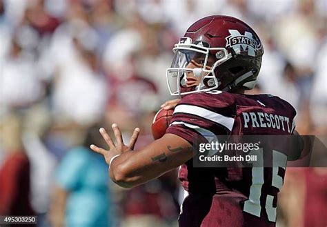 228 Mississippi State Qb Dak Prescott Stock Photos, High-Res Pictures ...