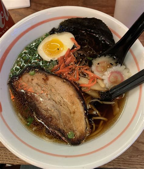 Tonkotsu Ramen at Strings : r/chicagofood