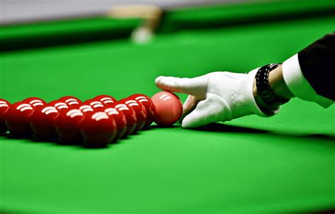 How to Become a Snooker Referee - IndoorGameBunker