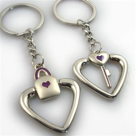 Cheap Wholesale Personalized Keychains Love Keychains For Couples ...