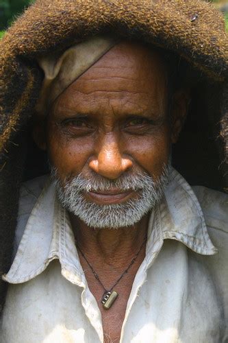 jute tops | @ Wilson Dam @ Bhandardara | Ninad Chaudhari | Flickr