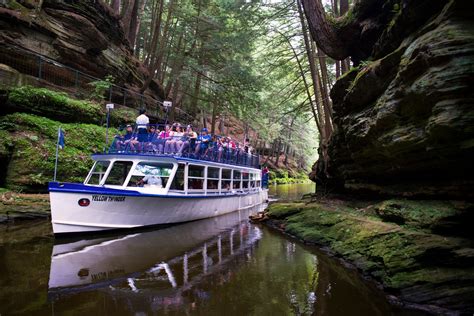 Dells Boat Tours | Travel Wisconsin