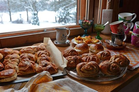 Famous Finnish Cinnamon Rolls Recipe - SaimaaLife