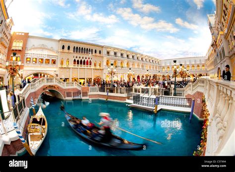 Gondola in the Venetian Hotel, Las Vegas Stock Photo - Alamy