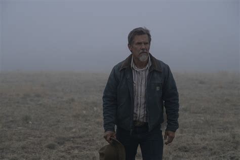 Download Josh Brolin TV Show Outer Range HD Wallpaper