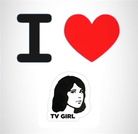 I love TV Girl | Póster de diseño vintage, Fotos escalofriantes, Póster de música