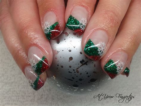 Pin by Brittni Shinkle on Nails! | Christmas gel nails, Holiday nails, Holiday nail designs