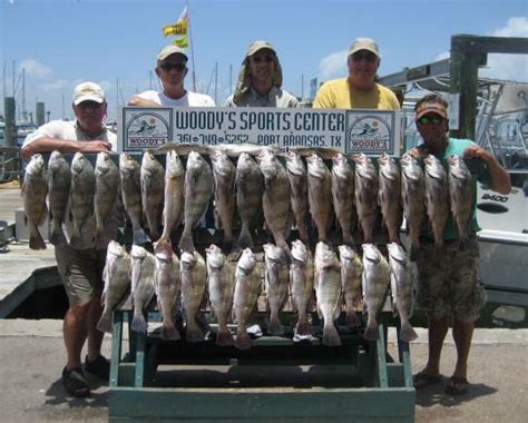 Port Aransas Fishing Guides - Bay and Flats Fishing With Frank Duxstad