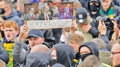 Manchester United fans protest over Club’s ownership | Sunday Observer