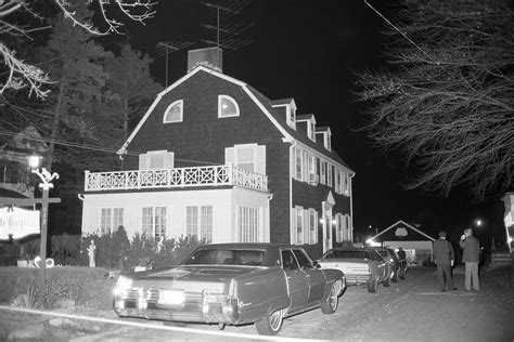 ‘Amityville Horror’: True Story Behind Ron DeFeo's Family Massacre ...