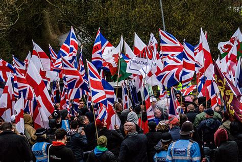 Britain first protest Telford - Three arrested after clash with anti ...