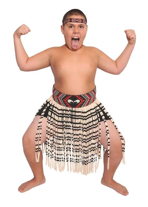 Beautiful dress blog: Maori kapa haka dress