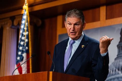 Joe Manchin Net Worth - How Much is He Worth? - World-Wire