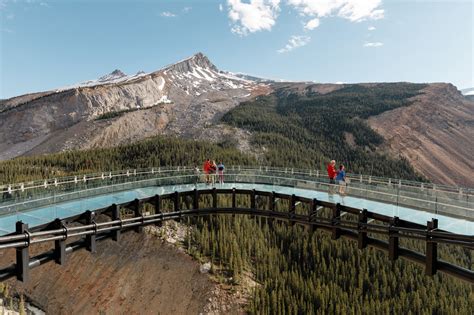 Columbia Icefield Skywalk: Cliff-edge Glass Walkway in Jasper National Park | National parks ...