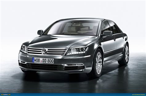 AUSmotive.com » Auto China: 2010 Volkswagen Phaeton