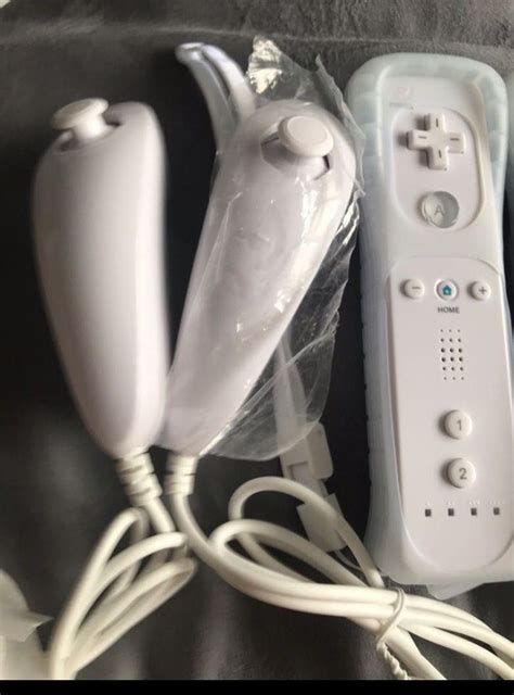 Wii controller 2sets, Video Gaming, Gaming Accessories, Controllers on Carousell