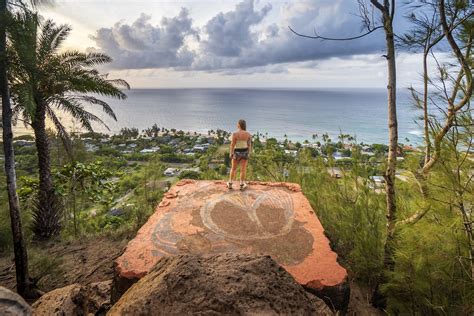 Ehukai Pillbox Hike: The Best Hike on Oahu's North Shore — Uprooted ...