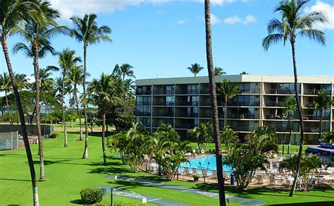 Maui Sunset Resort, oceanfront vacation rental condos in Kihei Maui