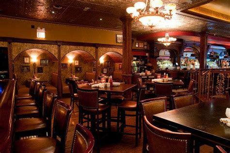 Wilde Bar & Restaurant is one of the best places to party in Chicago