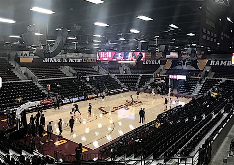 Joseph J. Gentile Arena – Loyola Ramblers