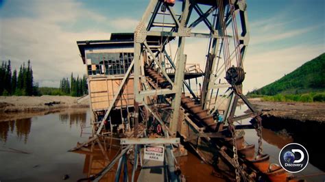 Sinking Dredge | Gold Rush - YouTube