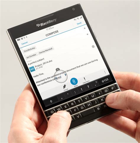 BlackBerry Passport Video Renders Show the Smartphone from All Angles