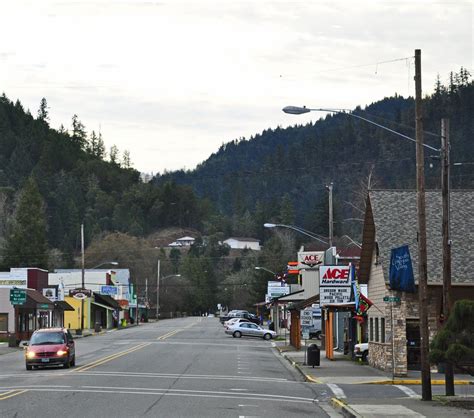 Canyonville, Oregon | Oregon waterfalls, Myrtle creek, Oregon washington