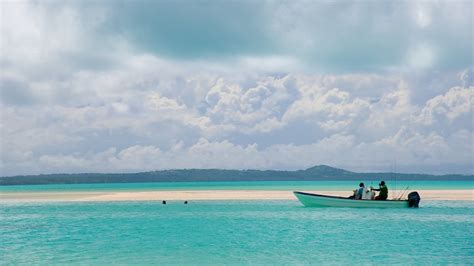 One Foot Island Beach in Tekopua, | Expedia