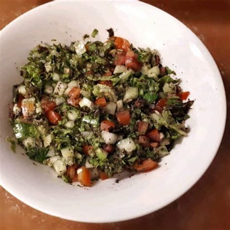 Traditional Arabic Salad Recipe - The Odehlicious