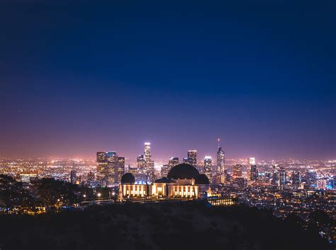 Sunset on Top of Griffith Observatory (Photos) | Los angeles travel guide, Los angeles travel ...